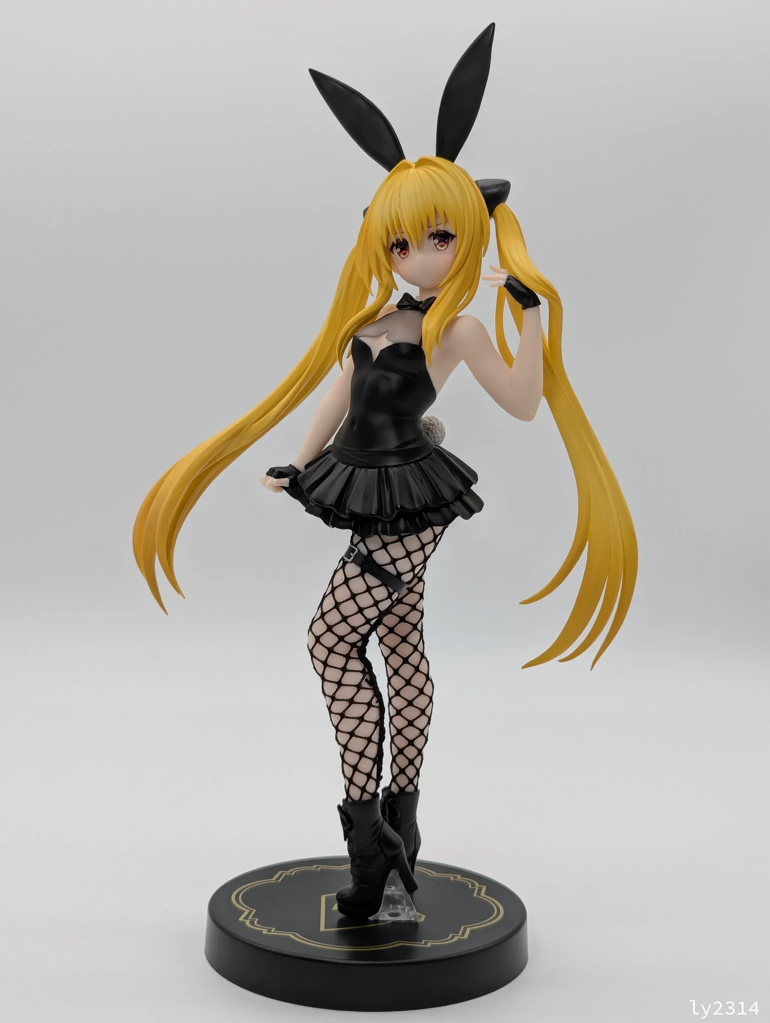 BiCute Bunnies Figure ー金色の闇ー